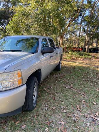 2009 Chevy Silverado 1500 (Very Negotiable) - cars & trucks - by... for sale in Johns Island, SC – photo 3