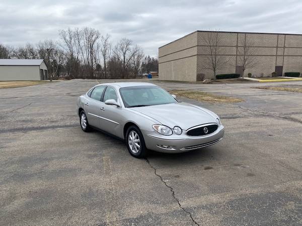 2006 Buick LaCrosse CX 2 OWNERS - - by dealer for sale in Grand Blanc, MI – photo 3