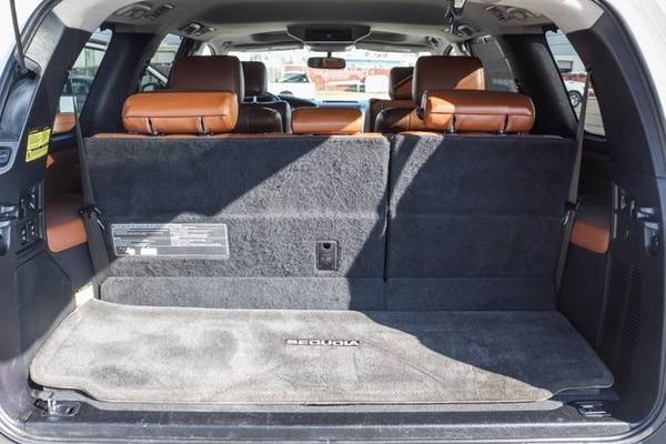 2014 Toyota Sequoia Platinum w/Moon Roof Rear Captains Chairs for sale in Woodland, CA – photo 24