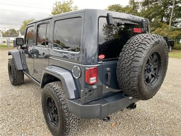 2017 Jeep Wrangler Unlimited Sahara - cars & trucks - by dealer -... for sale in Chillicothe, WV – photo 9