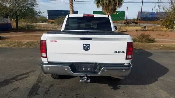 Low miles!! 2018 Ram 1500 4x4 Hemi! - cars & trucks - by dealer -... for sale in Alamogordo, NM – photo 14
