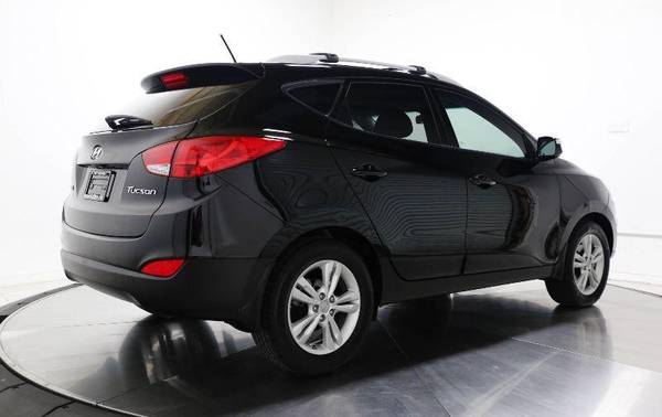 2012 Hyundai Tucson Limited - cars & trucks - by dealer - vehicle... for sale in Sarasota, FL – photo 8