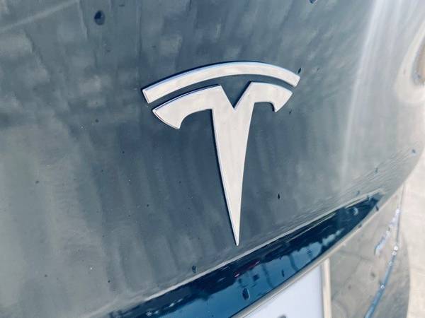 2019 Tesla Model 3 AWD All Wheel Drive Electric Long Range Sedan -... for sale in Bend, OR – photo 5