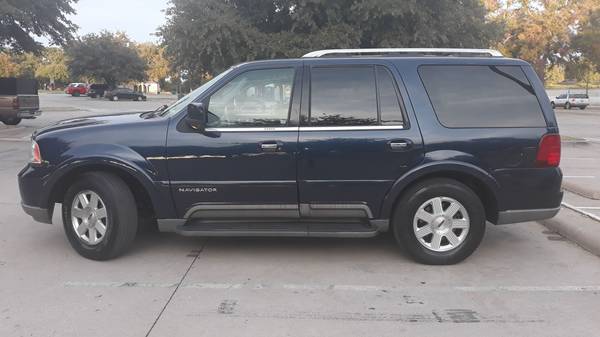 Lincoln Navigator ... 124, xxx miles ... 3rd row LEATHER . ZERO accide for sale in Hurst, TX – photo 6