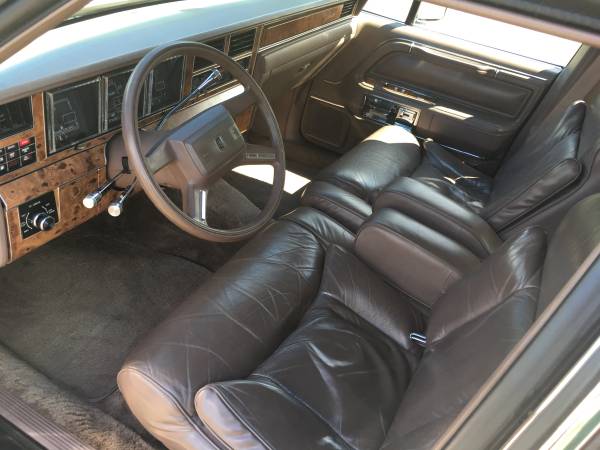 1986 Lincoln Town Car for sale in New Salem, PA – photo 3