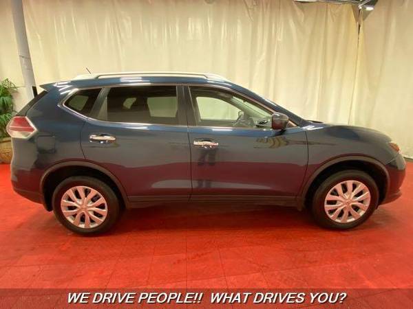 2016 Nissan Rogue S AWD S 4dr Crossover We Can Get You Approved For for sale in Temple Hills, PA – photo 5