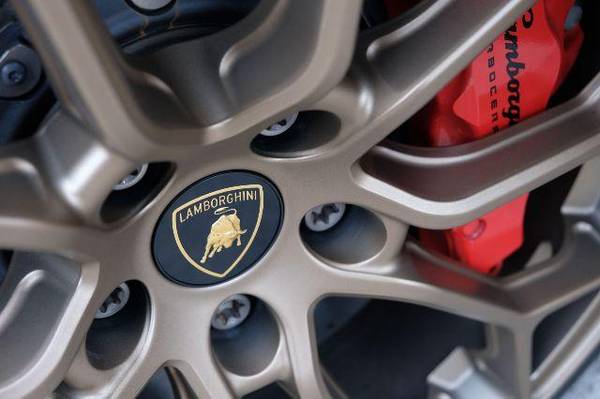 2018 Lamborghini Huracan Performante - cars & trucks - by dealer -... for sale in Plano, TX – photo 6