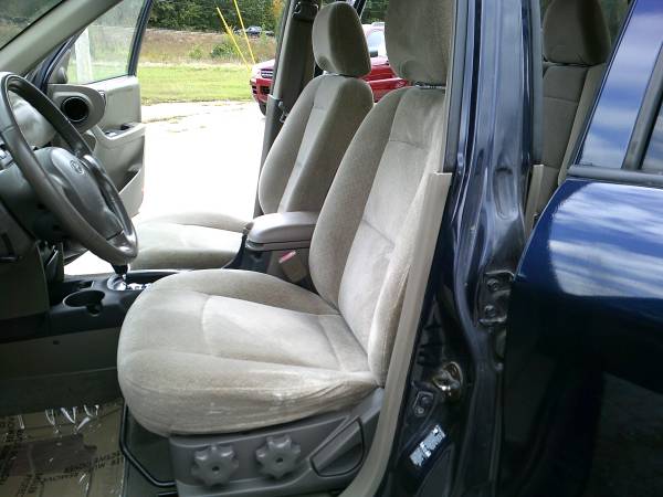Hyundai Santa Fe GLS Clean SUV 91K Miles **1 Year Warranty** - cars... for sale in hampstead, RI – photo 19