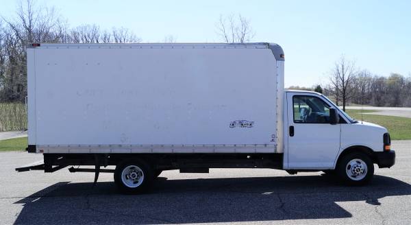 2012 GMC Savana G3500 - 16ft Box Truck - RWD 6 0L V8 Vortec (178144) for sale in Dassel, MN – photo 4