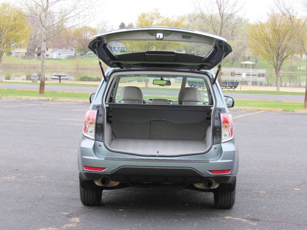 2010 Subaru Forester 2 5XS - ONE OWNER! - - by dealer for sale in Jenison, MI – photo 12