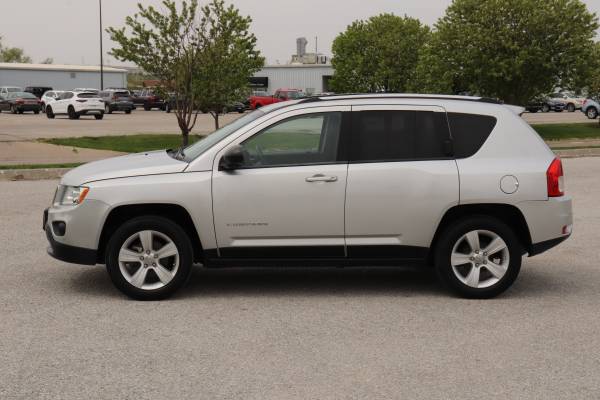 2012 Jeep Compass Sport CLEAN TITLE W/127K MILES ONLY - cars & for sale in Omaha, NE – photo 8