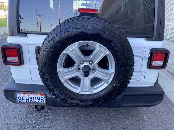 2018 Jeep All-New Wrangler Sport 4X4. 15000 MILES - LIKE NEW!! -... for sale in Arleta, CA – photo 15