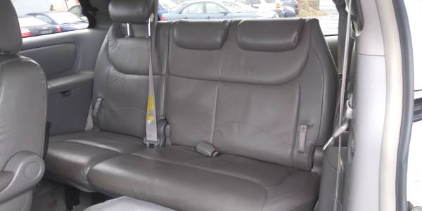 2004 TOYOTA SIENNA LE AUTOMATIC,7 PASSENGERS,CLEAN - cars & trucks -... for sale in Worcester, RI – photo 9