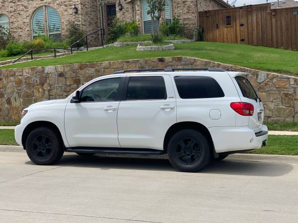 Toyota Sequoia Limited Sport Utility 4D for sale in Fort Worth, TX – photo 4