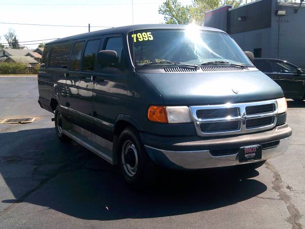 15 Passenger 1998 Dodge Ram Wagon ONLY 86K MILES - cars & trucks -... for sale in TROY, OH – photo 2