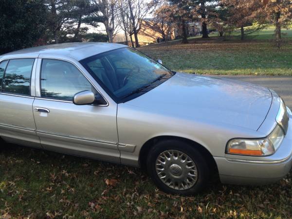 2003 MERCURY GRAND MARQUIS - cars & trucks - by owner - vehicle... for sale in Florence, OH – photo 7