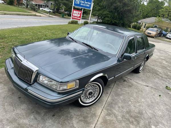 1995 Lincoln Town Car Executive - - by dealer for sale in Stone Mountain, GA – photo 9