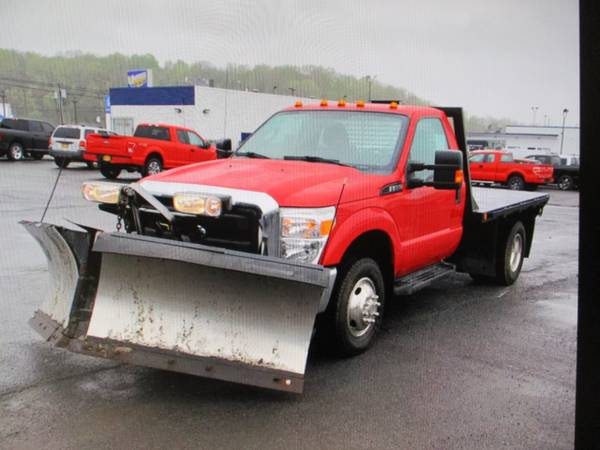2015 Ford Super Duty F-350 DRW REG CAB 4X4 FLAT BED 40K MILES for sale in south amboy, VT – photo 4
