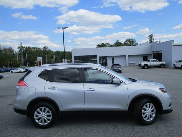 2016 Nissan Rogue S Only 22k Miles - - by dealer for sale in High Point, NC – photo 4