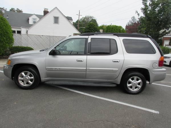 2005 GMC ENVOY XL 4X4*RUNS GREAT*NO ISSUES*READY NOW** - cars &... for sale in Valley Stream, NY – photo 2