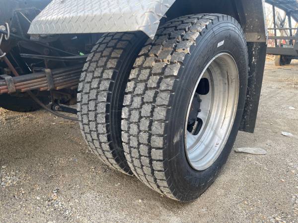 RAM 5500 with sleeper for sale in Louisville, KY – photo 9