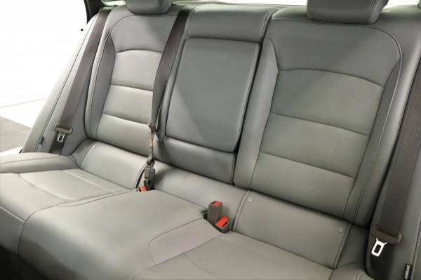 *SUNROOF - APPLE CARPLAY* Silver 2017 Chevy Malibu Premier Sedan... for sale in Clinton, AR – photo 13