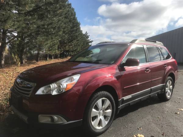 2011 SUBARU OUTBACK 3.6 LTD AWD BACKUP CAM BLUETOOTH ROOF CLEAN! for sale in Minneapolis, MN