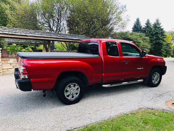 2009 Toyota Tacoma 105.000 miles. No Rust! - cars & trucks - by... for sale in Lake Zurich, IL – photo 16