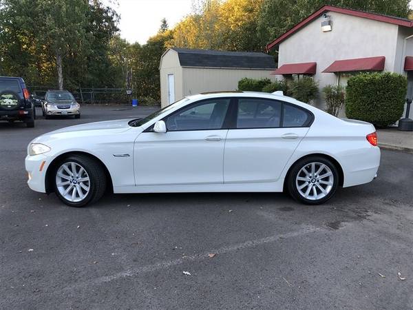2012 BMW 528xi AWD, White On Black, Super Clean, Loaded - cars &... for sale in Tualatin, OR – photo 2