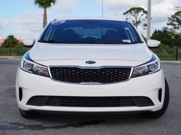 2018 Kia Forte LX hatchback White - cars & trucks - by dealer -... for sale in Cocoa, FL – photo 3