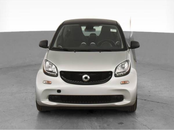 2016 smart fortwo Pure Hatchback Coupe 2D coupe Silver - FINANCE -... for sale in Flint, MI – photo 17