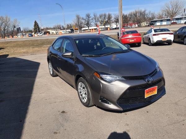 2018 Toyota Corolla - - by dealer - vehicle automotive for sale in Moorhead, ND – photo 7