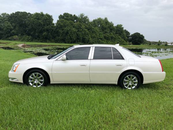 2011 Cadillac DTS Premium Collection for sale in Sarasota, FL