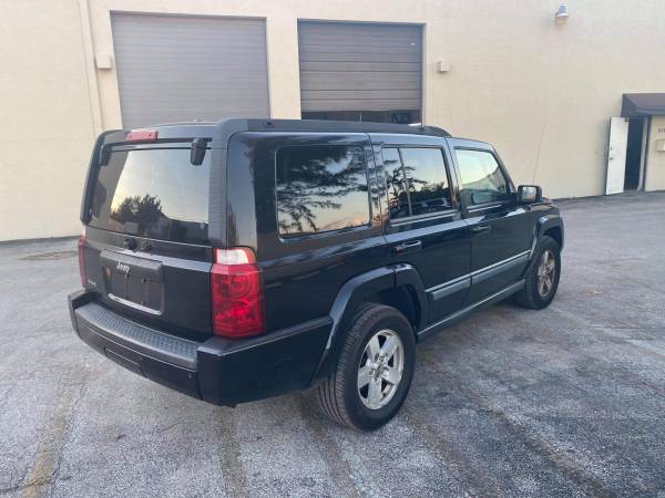 2008 Jeep Commander - cars & trucks - by owner - vehicle automotive... for sale in Hialeah, FL – photo 3