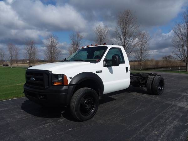 2005 Ford F450 XL Super Duty Cab and Chassis 42k Mi V10 Gas for sale in Gilberts, KS – photo 19