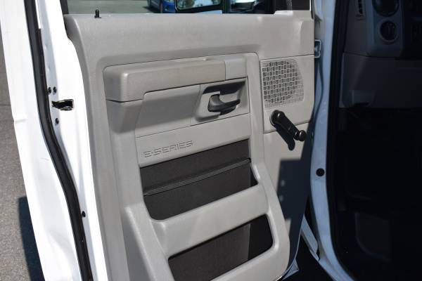 2011 Ford E-Series Cargo E-250 - - by dealer - vehicle for sale in MANASSAS, District Of Columbia – photo 7