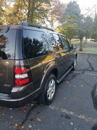 2008 Ford Explorer XLT - cars & trucks - by owner - vehicle... for sale in Emerson, NJ – photo 5
