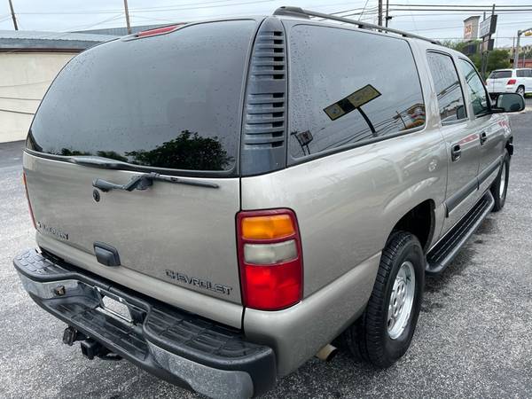 LIKE NEW! 2003 Chevrolet Suburban 1500 LS RWD low miles ONE OWNER! for sale in Austin, TX – photo 7
