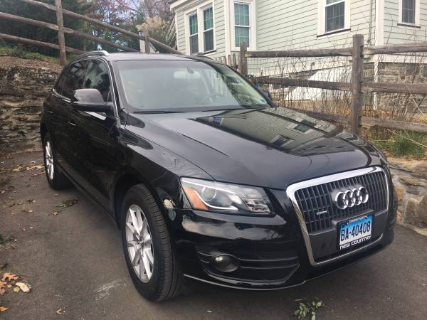 2012 Audi Q5 with very low miles. - cars & trucks - by owner -... for sale in Greenwich, NY – photo 2