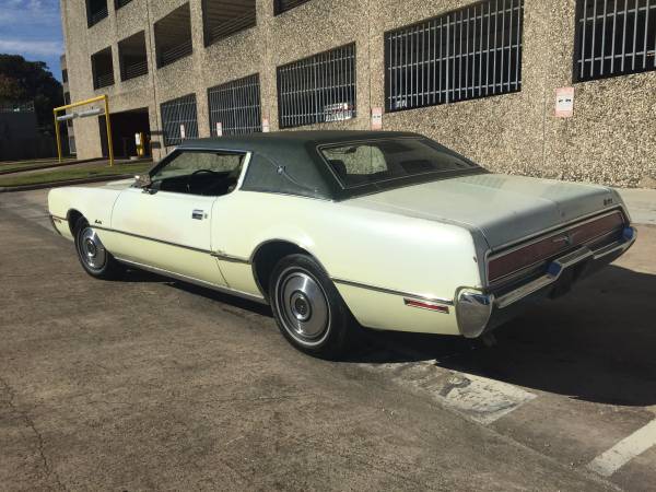 RARE 72 Ford Thunderbird, Power Windows, Daily Driver, 8, 000 OBO for sale in Houston, TX – photo 9
