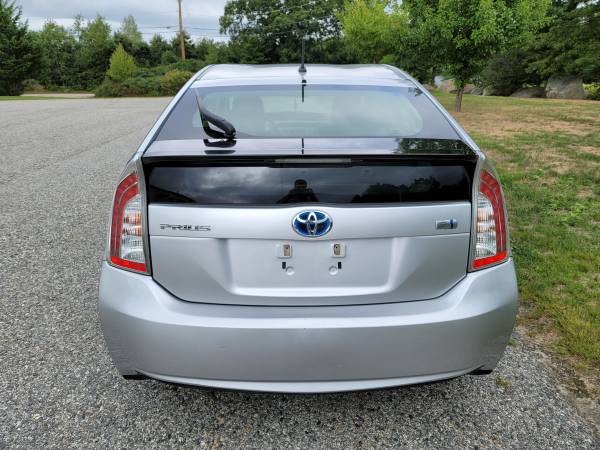 2012 Toyota Prius Hybrid II - cars & trucks - by dealer - vehicle... for sale in Exeter, RI – photo 6
