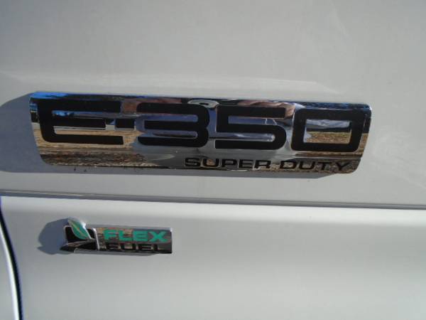 2012 Ford E350 Cube/Cutaway/Box Van - cars & trucks - by dealer -... for sale in Cumming, GA 30040, GA – photo 7