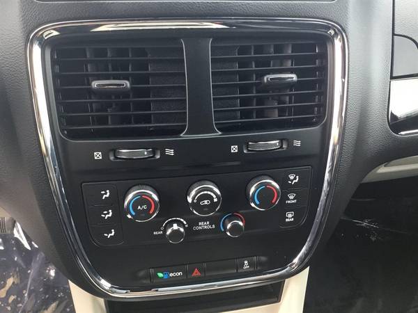 2017 Dodge Grand Caravan SXT - Lowest Miles / Cleanest Cars In FL -... for sale in Fort Myers, FL – photo 19