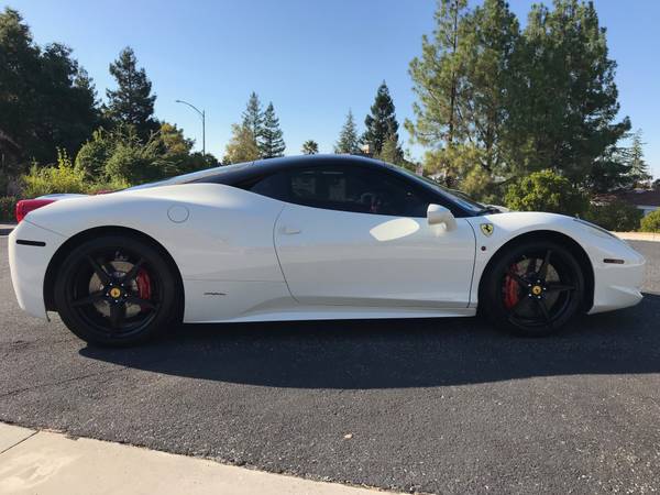 2014 Ferrari 458 Italia White/Red Perfect Condition ! 4300 Miles -... for sale in Los Gatos, CA – photo 10