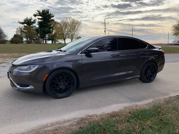 2016 Chrysler 200 - cars & trucks - by owner - vehicle automotive sale for sale in Carthage, MO – photo 7