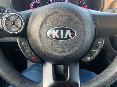 2014 Kia Soul 62K - - by dealer - vehicle automotive for sale in Elkhart, IN – photo 9