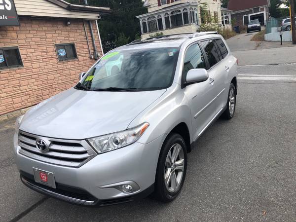 2012 Toyota Highlander LIMITED for sale in Dracut, MA – photo 2
