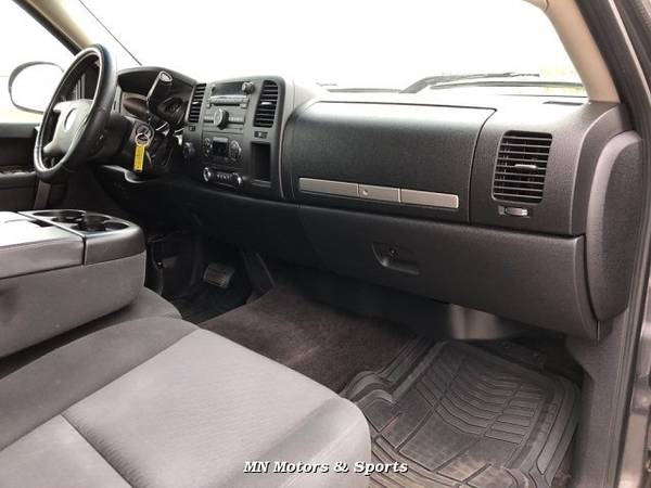 2011 Chevrolet SILVERADO 1500 LT - - by dealer for sale in Saint Augusta, MN – photo 18