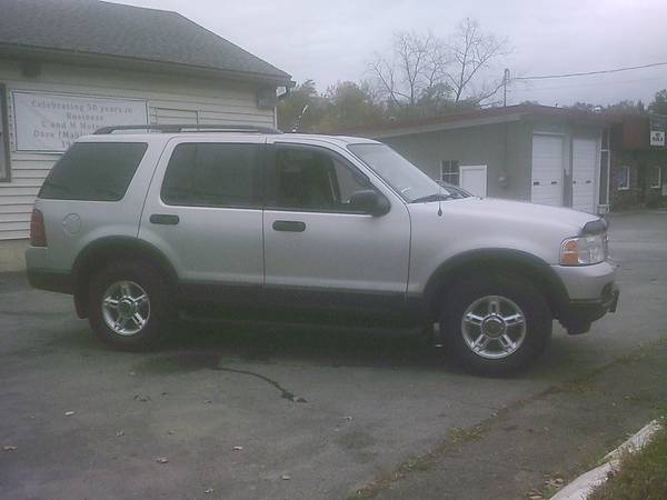ford explorer for sale in east greenbush, NY – photo 9