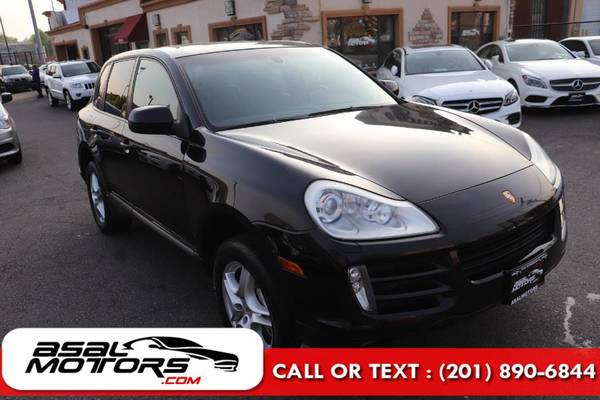Black 2010 Porsche Cayenne TRIM 85, 672 miles - North Jersey - cars for sale in East Rutherford, NJ – photo 10
